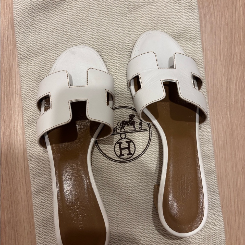 Hermes oasis